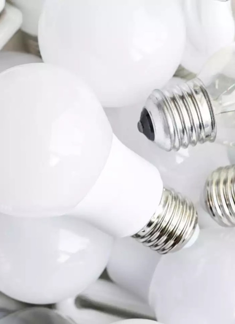 Mais de 900 entidades p&uacute;blicas aderiram a programa de efici&ecirc;ncia energ&eacute;tica e descarboniza&ccedil;&atilde;o